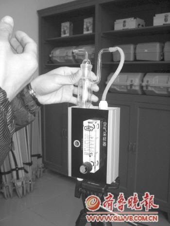 齐鲁晚报专题报道山东商务职业学院室内环境检测中心