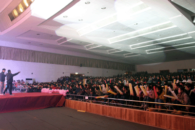 石家庄职业技术学院隆重举办2012新年联欢晚会