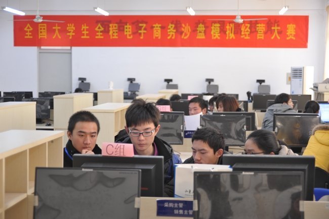 ��2011��ȫ����ѧ��ȫ�̵�������ɳ��ģ�⾭Ӫ��������ɽ����ҵְҵ����ѧԺ����