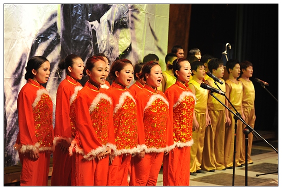 晋中市十台大戏闹新春之小花戏专场演出成功
