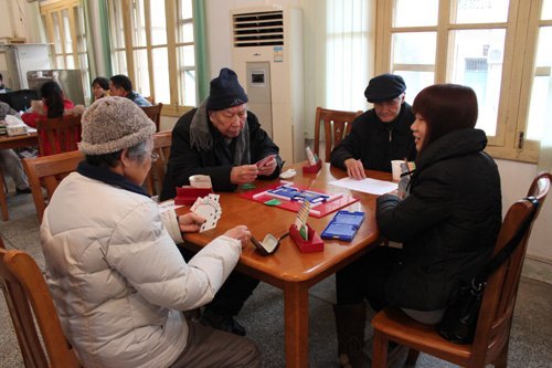 2012年广西师范学院杯迎新春名人桥牌赛在广西师范学院举行