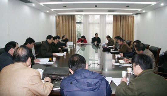 广西师范学院召开教代会院长工作报告意见征求会