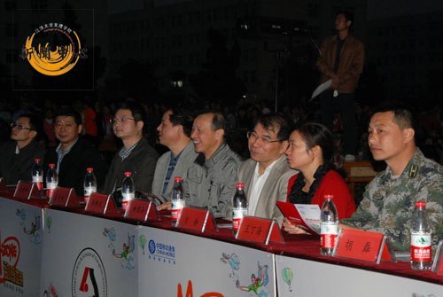 【组图】江汉大学文理学院2011年迎新晚会隆重举行