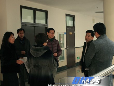 喜迎新学期-软件学院领导走进课堂