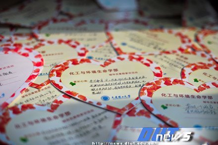 化环生辅导员行万里访百生诠释教育爱的本质