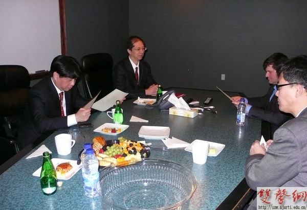 副院长刘伟冬一行赴加拿大魁北克大学、莫多斯学院访问