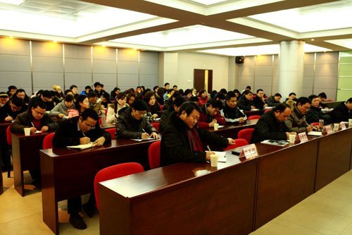 景德镇陶瓷学院召开新学期辅导员工作会议