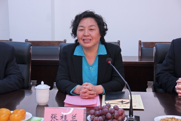 郑州师范学院于向英书记一行来郑州职业技术学院考察