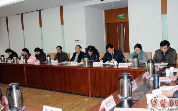 校党委召开2012年党建工作专题会