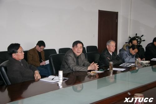 西安交通大学城市学院召开干部会议布置新学期工作