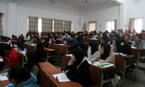 2011-2012学年第二学期开课首日惠州学院教学秩序良好