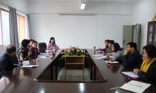 李韶春副书记到中文系、建筑与土木工程系进行期初教学检查工作