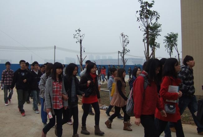 中山大学新华学院东莞校区正式启用 新学期学生教育教学工作有序开展