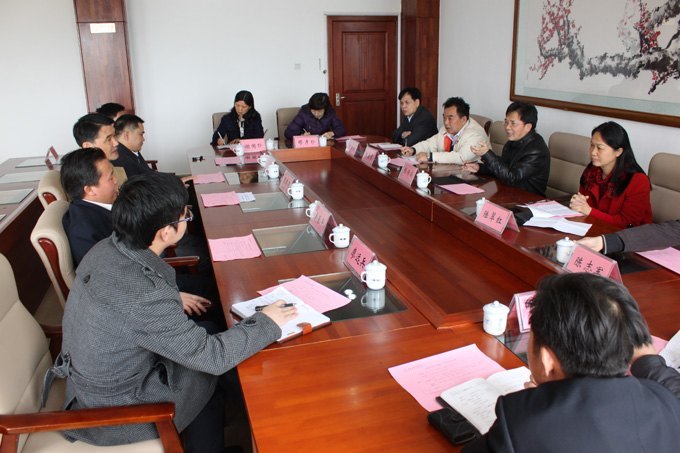 清远职业技术学院领导一行前来河源职业技术学院交流