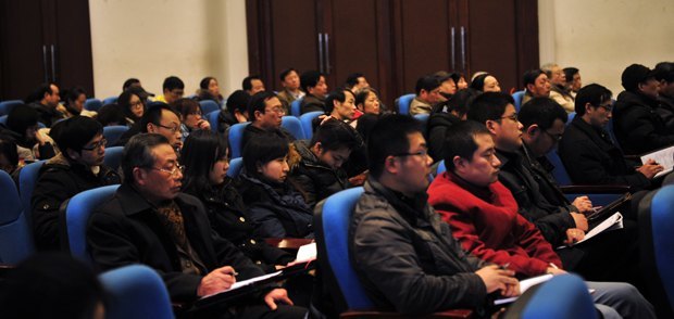金陵学院召开新学期工作布置会