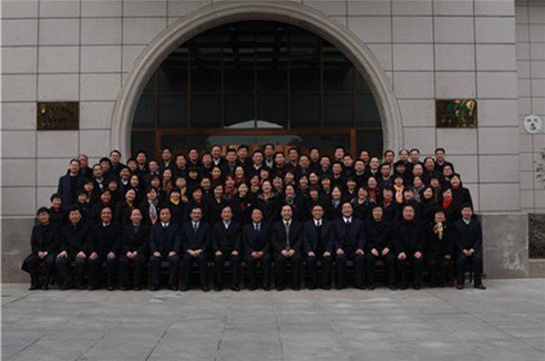 学院举办处级领导和高级专业技术干部培训班