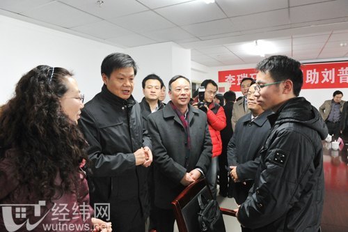 李瑞环同志捐助刘普林同学转赠仪式在华夏学院举行