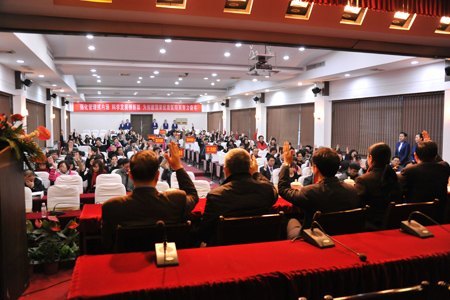 湘雅三医院隆重召开三届二次教职工、工会会员代表大会