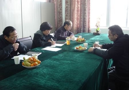 ������У����ϯ����ѧԺ���������