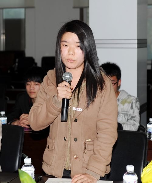 台商聂子文先生热心资助三明学院家庭经济困难学生
