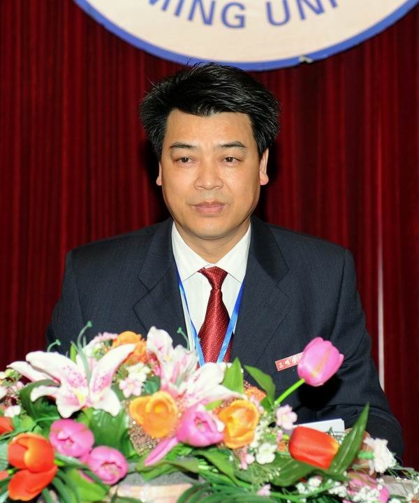 三明学院二届二次“双代会”隆重开幕