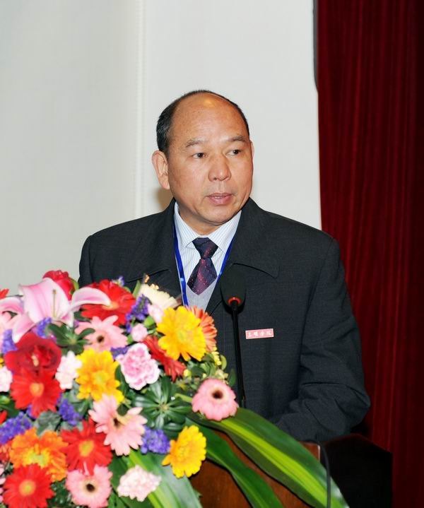 三明学院二届二次“双代会”隆重开幕