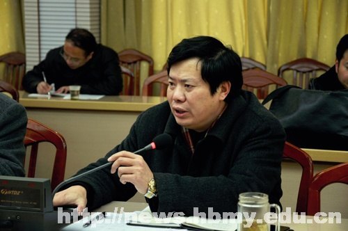 学校召开2012年春季学期第一次教学工作会议