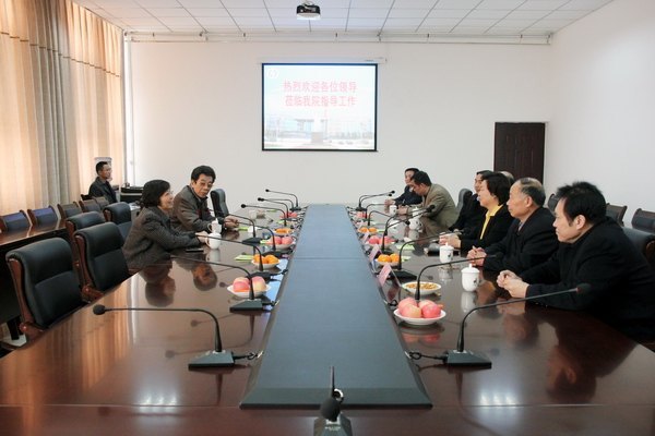 ֣�������������鳤�������ԭ��ԭ�˴�����ë��һ�е�У�Ӳ�