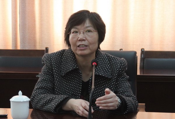 ֣�������������鳤�������ԭ��ԭ�˴�����ë��һ�е�У�Ӳ�