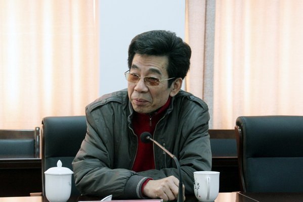 ֣�������������鳤�������ԭ��ԭ�˴�����ë��һ�е�У�Ӳ�