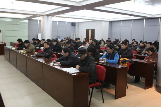 景德镇陶瓷学院召开综治和维稳工作会