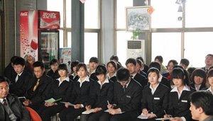 “实习,开启人生新篇章” ——山东旅游职业学院举办第33期“院长面对面”活动