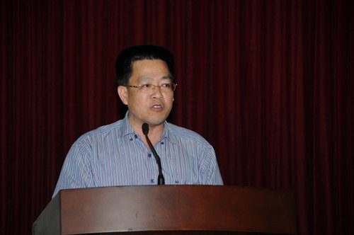 �㶫ʯ�ͻ���ѧԺ¡���ٿ�2010-2011ѧ�������ѧ������ܽ���ô��