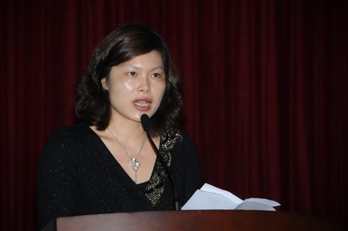 �㶫ʯ�ͻ���ѧԺ¡���ٿ�2010-2011ѧ�������ѧ������ܽ���ô��