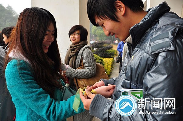 三七女生节“潮”动校园