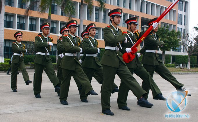 �׷���ϵ�б���������Դְҵ����ѧԺʦ���ڹ����´�ϳ���ѧϰ�׷�ð�����