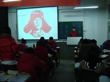 (图文)塑造美丽心灵 雷锋精神伴我行——安徽工业大学工商学院掀起学雷锋活动热潮