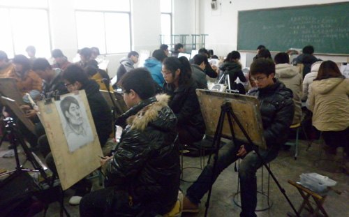 �������մ�ѧԺ2012������רҵУ������������