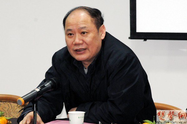 南京艺术学院召开庆祝“三·八”国际劳动妇女节座谈会