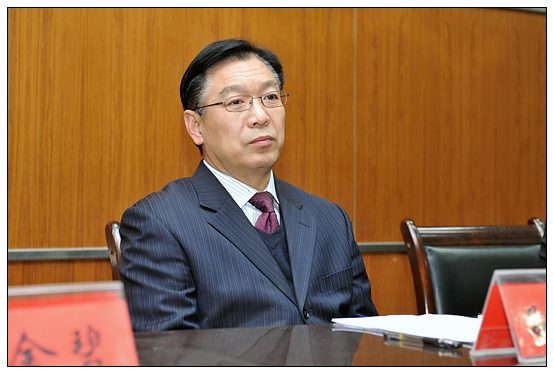 晋中学院召开领导干部述职述廉大会