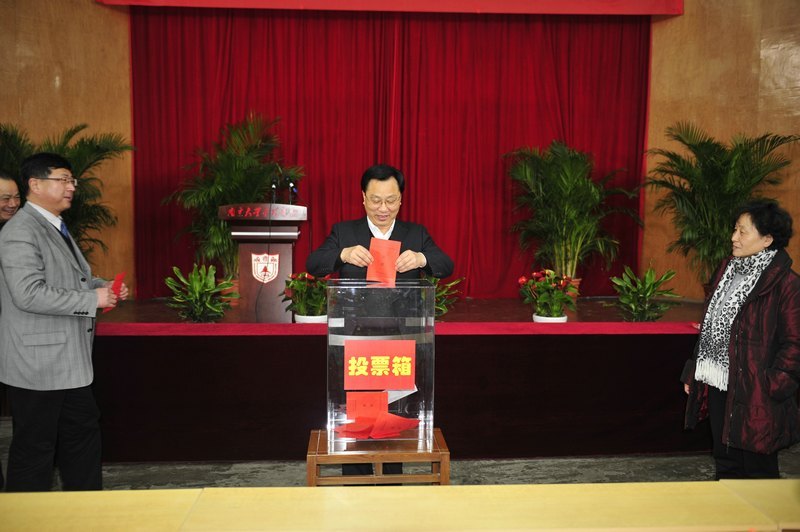 南京大学金陵学院举行浦口区第三届人民代表大会代表选举大会