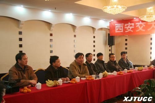 �ų�������У�ѣ���ϵĸУ�����顪��������ͨ��ѧ����ѧԺ����У����̸��