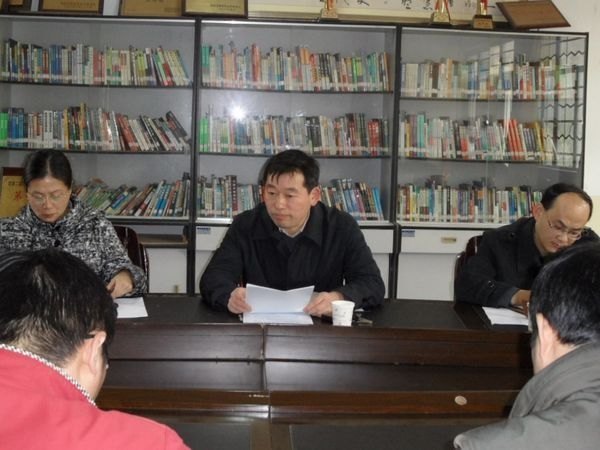 皖西学院院长张文兵教授到经管学院点评调研创先争优活动