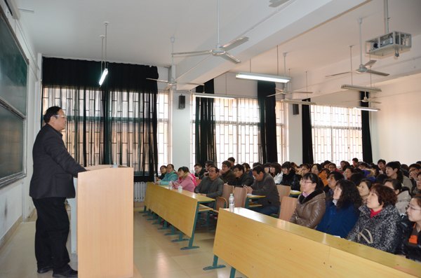副院长冯滨鲁作加拿大访学报告