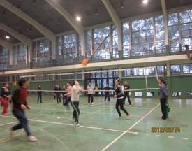 重庆工商大学与西南大学进行教职工排球交流赛