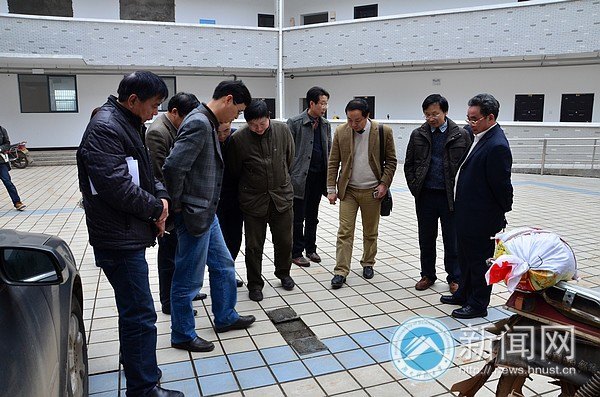 校领导深入博士授权建设单位现场办公