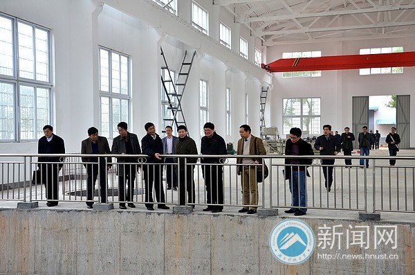 校领导深入博士授权建设单位现场办公