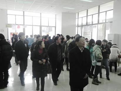 ��ͼ�ģ����չ�ҵ��ѧ����ѧԺ��֯��ҵ���μ�У2012���ҵ��������ҵ�г�