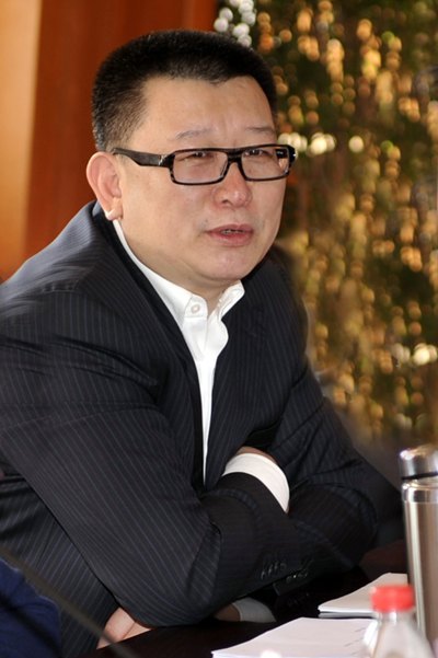孙爱东董事长_董事长办公室图片