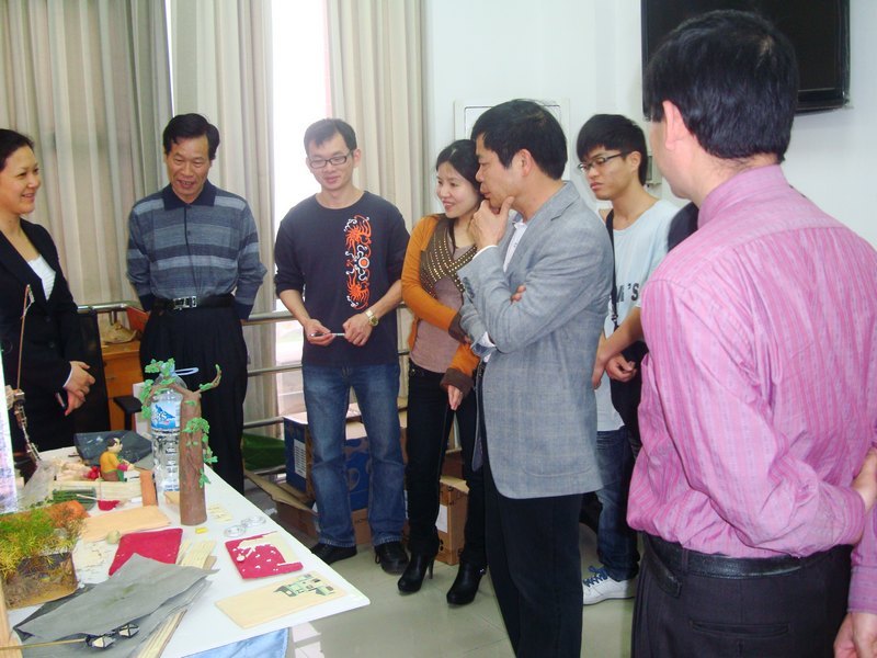 ����ѧԺ�μӷ�������������������������ǰ��ָ������